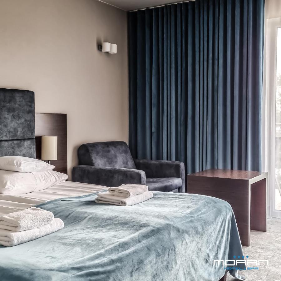Hotel Moran & Spa Powidz  Ngoại thất bức ảnh