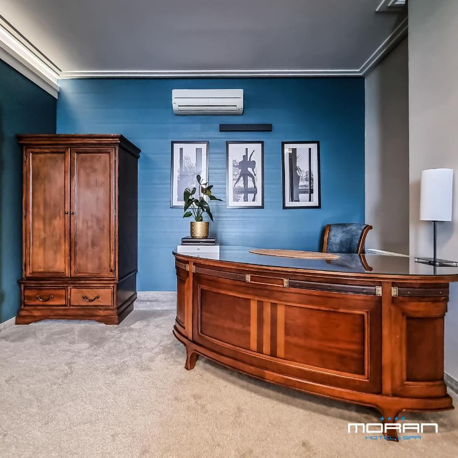 Hotel Moran & Spa Powidz  Ngoại thất bức ảnh